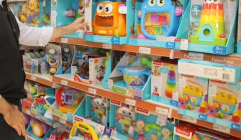 Feriado em Manaus: Comércio no Centro e shoppings abrem em horários diferentes