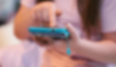 Criança de 11 anos manda mensagem para mãe contando que foi abusada pelo pai, em Minas Gerais