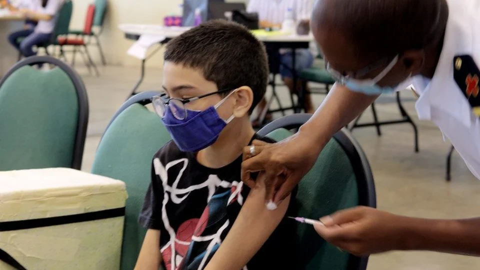 Em Manaus, postos vacinação contra a covid-19 voltar a funcionar nesta segunda-feira