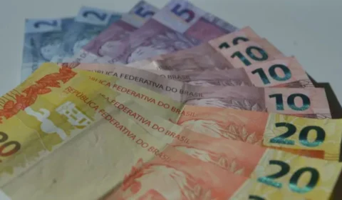 Nascidos em março começam a recebem nesta terça abono do PIS/Pasep