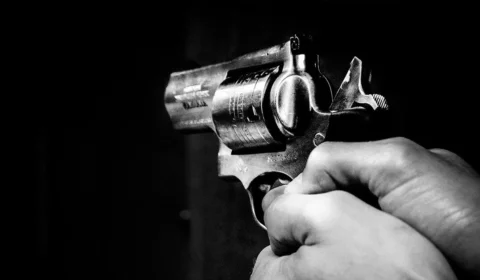 Guerra do tráfico: jovem de 22 anos confessa à polícia os seis crimes que cometeu em Manaus; veja