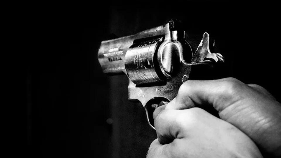 Guerra do tráfico: jovem de 22 anos confessa à polícia os seis crimes que cometeu em Manaus; veja