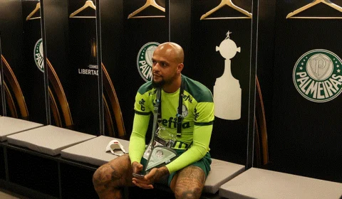 Felipe Melo pede ‘humildade’ no Fluminense após dez vitórias seguidas