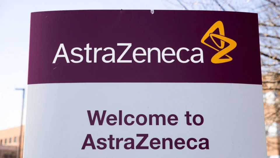 Farmacêutica AstraZeneca faz testes com novo medicamento que reduz casos graves da Covid-19