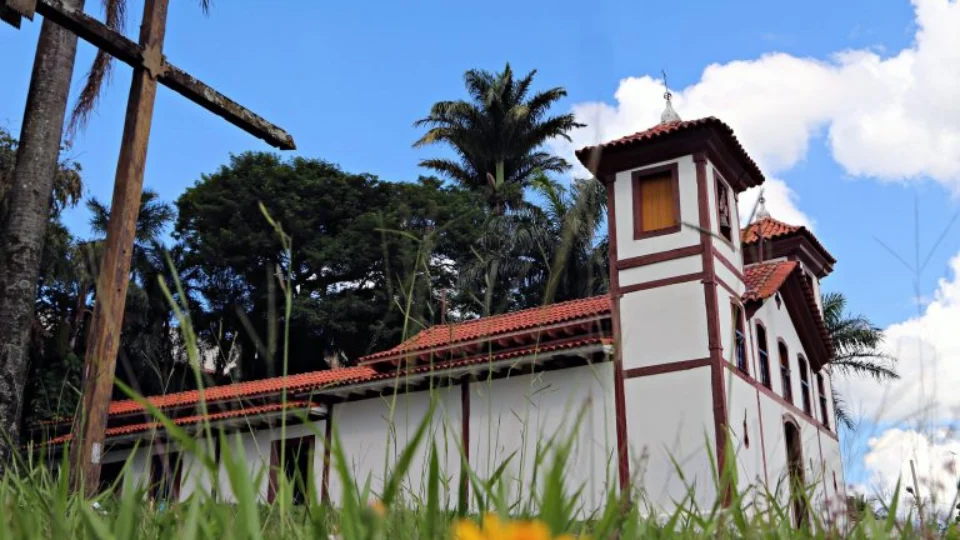 Congresso promulga emenda constitucional que isenta templos religiosos alugados de IPTU