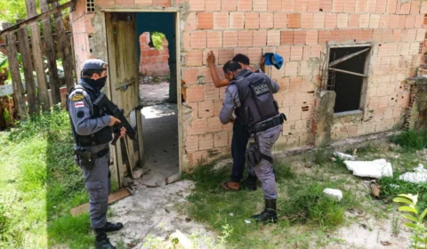 Operação ‘Cidade Mais Segura’ prende cinco suspeitos por tráfico de drogas, em Manaus