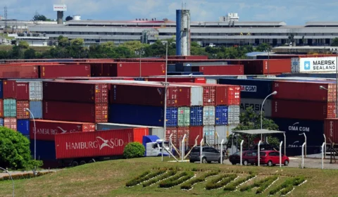 Produção industrial do Amazonas cresce 6,4% em 2021, diz IBGE