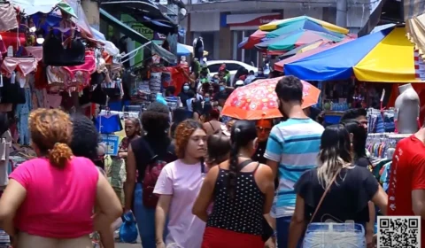 Intenção de compras dos consumidores animam comerciantes em Manaus