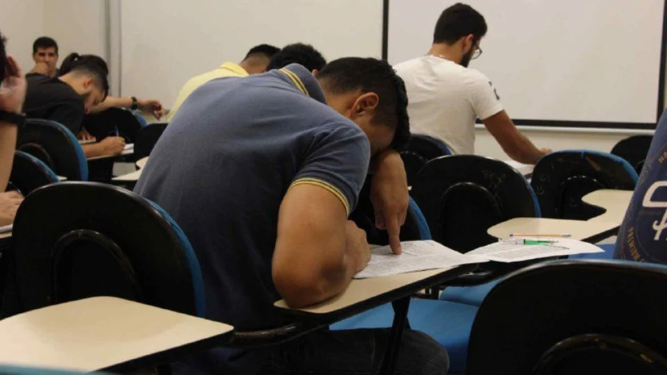 Edital para defensora e defensor público do Amazonas é publicado