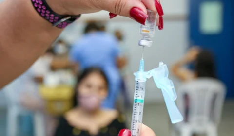 COVID-19: confira os pontos de vacinação nesta quinta-feira, em Manaus