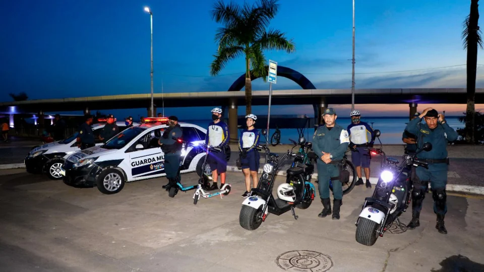 Em Manaus, Ponta Negra recebe reforço no patrulhamento da Guarda Municipal