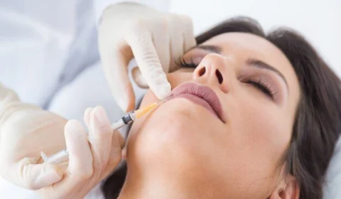 Botox: cirurgiã alerta pacientes para consultar substâncias no site da Anvisa