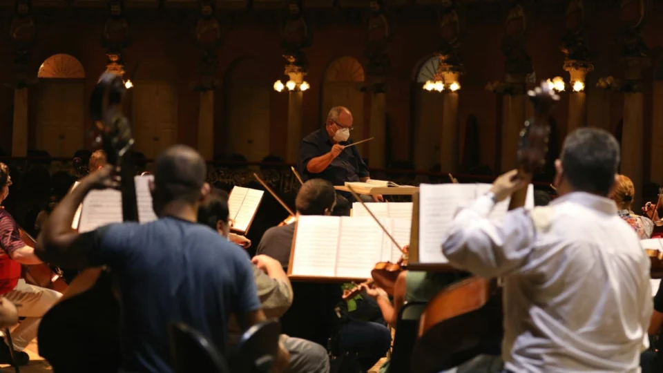 Amazonas Filarmônica executa obras de Claudio Santoro e Mendelssohn nesta quinta-feira