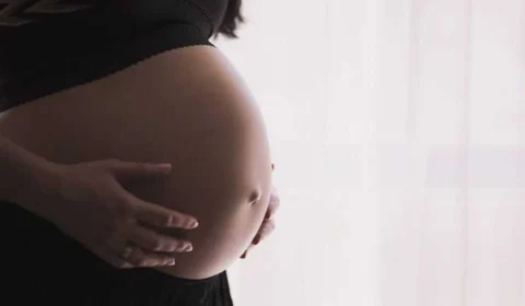 Gravidez na adolescência e saúde reprodutiva são destaques em webconferência, em Manaus