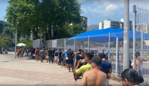 Trinta mil ingressos são vendidos para semifinal do Carioca entre Vasco e Flamengo