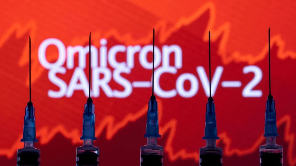 Pfizer e BioNTech iniciam ensaio clínico para testar vacina específica contra ômicron