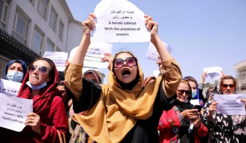 Talibã reprime manifestação por direitos das mulheres em Cabul