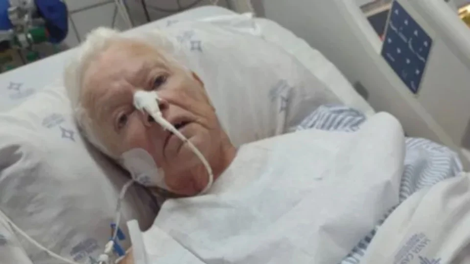 Funerária percebe que idosa estava viva ao retirar corpo do necrotério