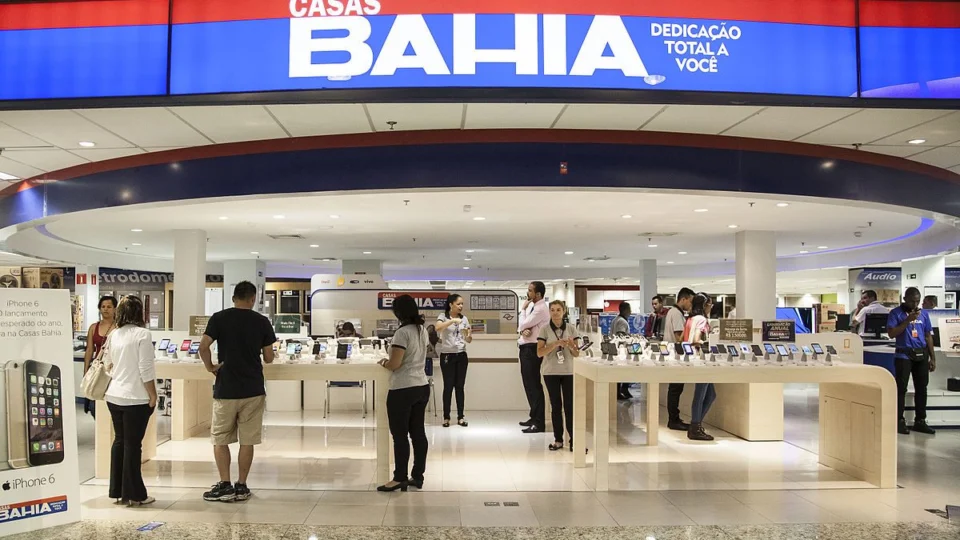 Prefeitura e Casas Bahia alinham parcerias para a geração de empregos em Manaus