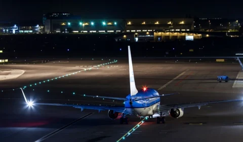 Na Holanda, 61 viajantes da África do Sul testam positivo para Covid-19