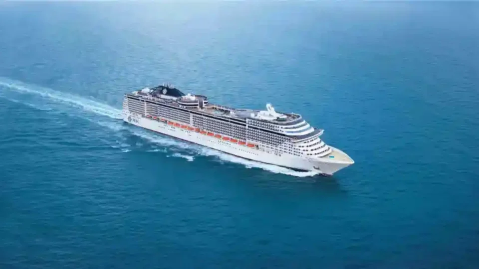 Com cerca de 20 casos de Covid, navio MSC Preziosa chega ao Rio de Janeiro