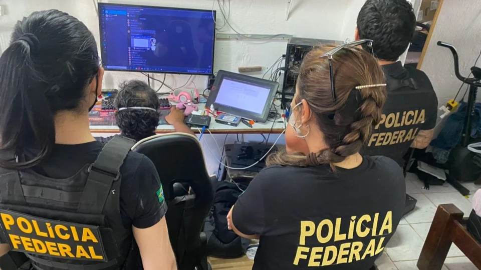 PF realiza operação no combate ao abuso sexual infantil no AM e em mais 19 estados