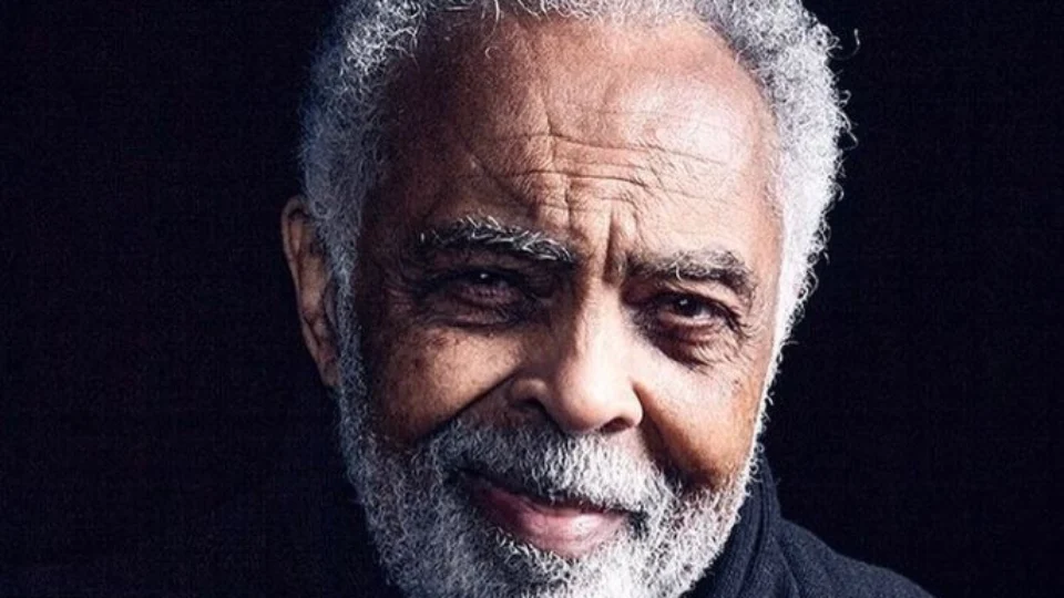 Academia Brasileira de Letras elege Gilberto Gil e cantor passa a ser o segundo negro imortal entre seus membros