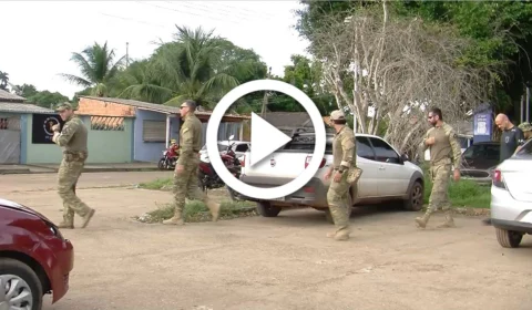 VÍDEO: suspeito reage a prisão, atira em policiais e é morto em Parintins-AM