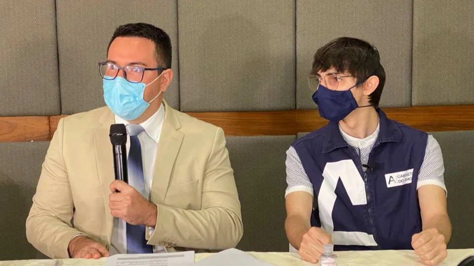 Em Manaus, vereadores entram com ação na justiça contra aumento do cotão da CMM