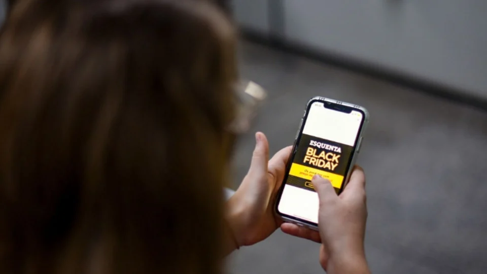 No AM, Decon orienta como a população deve aproveitar a Black Friday de forma segura