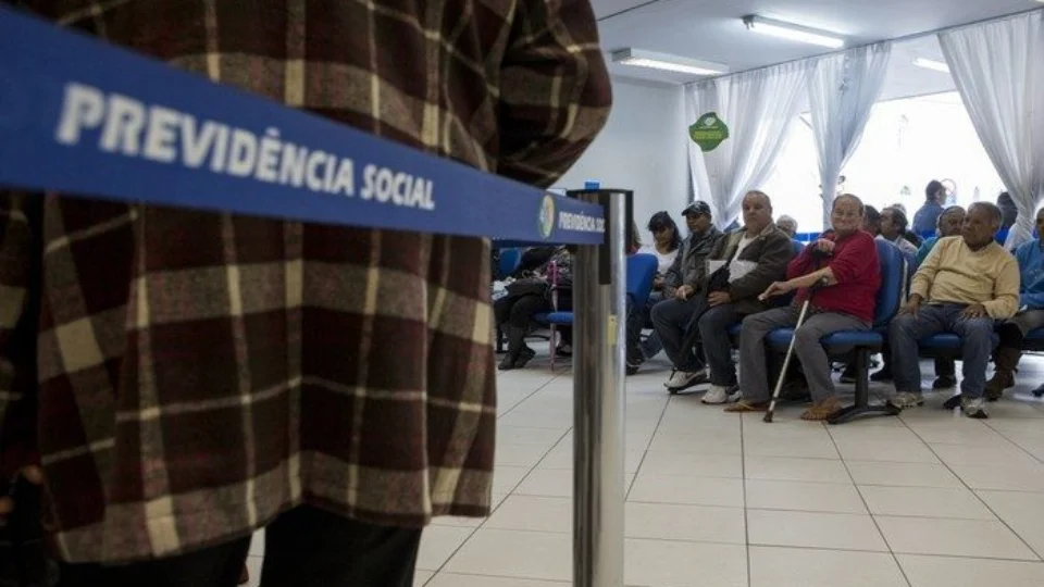 Prova de vida para o INSS deixa de ser exigida presencialmente