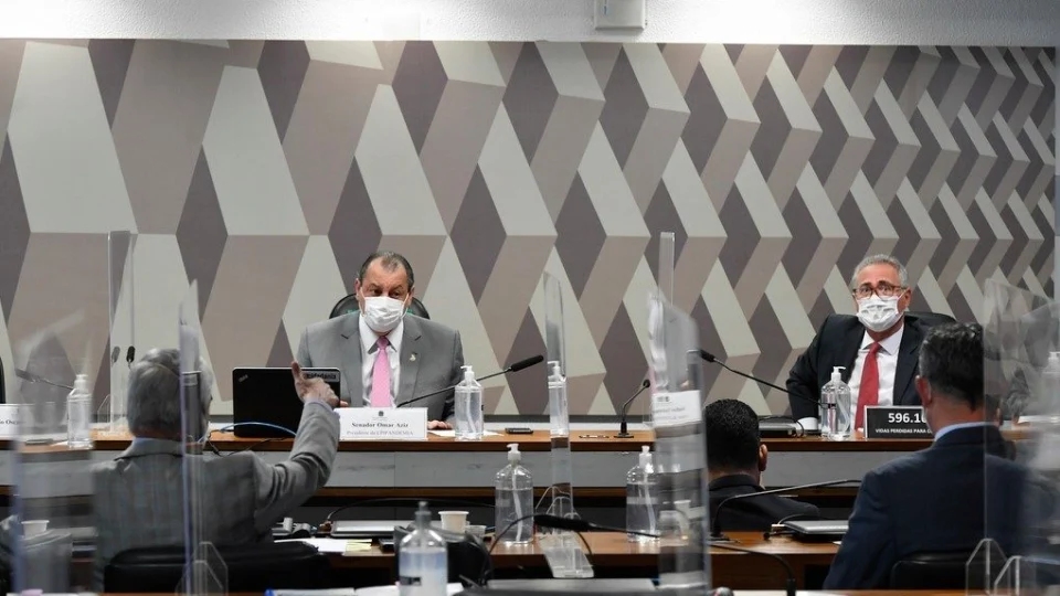 Omar Aziz convoca novamente ministro da Saúde à depor na CPI