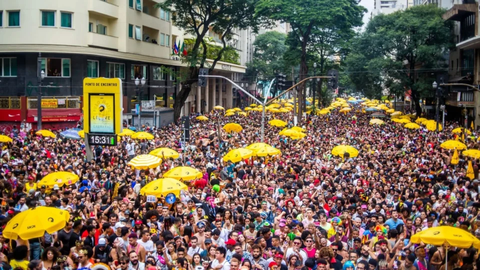Por conta da pandemia, cidades de SP cancelam carnaval em 2022