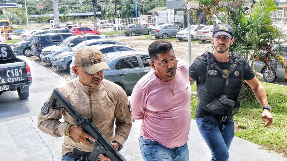 Suspeito no envolvimento de dois homicídios é preso em Manaus