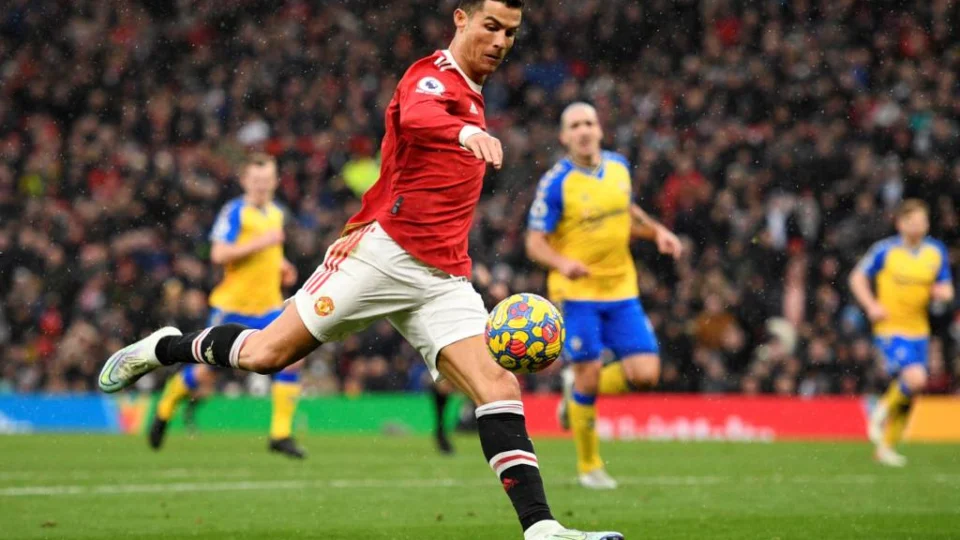 Com Cristiano Ronaldo jogando, Manchester United empata em 1 a 1 com Southampton neste sábado, 12
