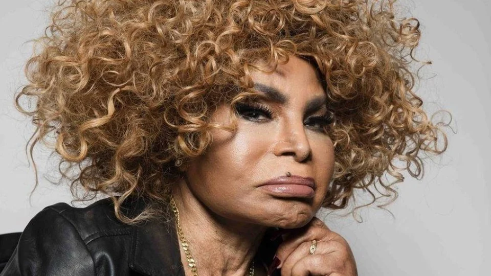 Corpo de Elza será velado no Theatro Municipal do Rio de Janeiro