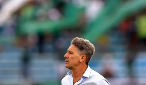 Futuro do técnico Renato Gaúcho é incerto no Flamengo após derrota no Uruguai