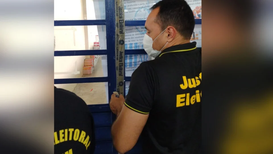 Em Coari-AM, operação ‘In Dextro Tempor’ suspende entrega de cartões de Auxílio Estadual e cesta básicas