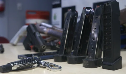 Membros de facção criminosa são presos durante operação ‘Cidade Mais Segura’, em Manaus