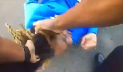 VÍDEO: Homem negro é retirado de carro por policiais enquanto grita ‘sou paraplégico’ nos EUA