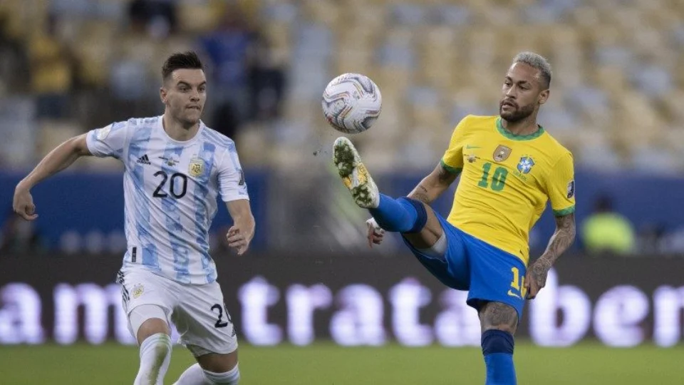 Brasil fecha 2021 na vice-liderança do ranking de seleções