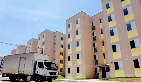 Prefeitura alerta sobre golpe do cadastro para habitação em Manaus