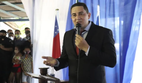 Prefeito de Borba-AM autoriza 108% de aumento no próprio salário