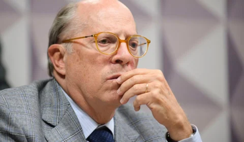 Crime de epidemia, charlatanismo; veja parecer de juristas que acusam Bolsonaro de crime de responsabilidade