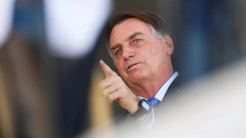 MP de Bolsonaro limita combate a bullying e assédio nas redes sociais