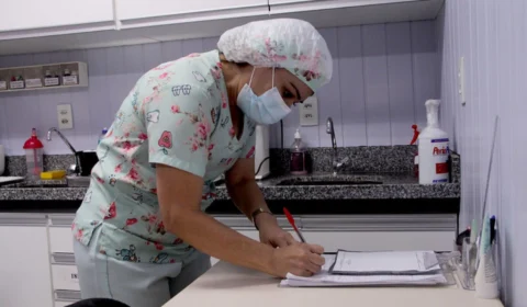 Esap abre processo seletivo em serviços de saúde para bolsistas de níveis médio e superior, em Manaus