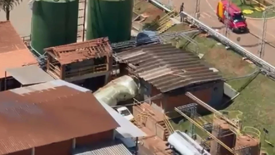 Dois trabalhadores morrem durante explosão em cooperativa no Paraná durante visita de Sergio Moro