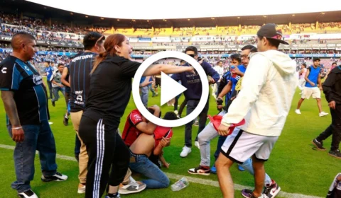 VÍDEO: briga durante partida de futebol em estádio do México deixa 22 feridos