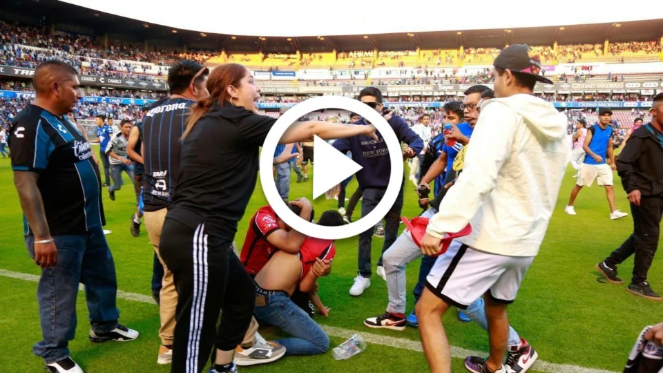 VÍDEO: briga durante partida de futebol em estádio do México deixa 22 feridos