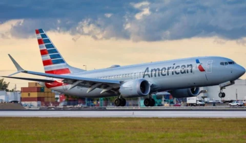 Ômicron faz com que cerca de 800 voos sejam cancelados nos EUA